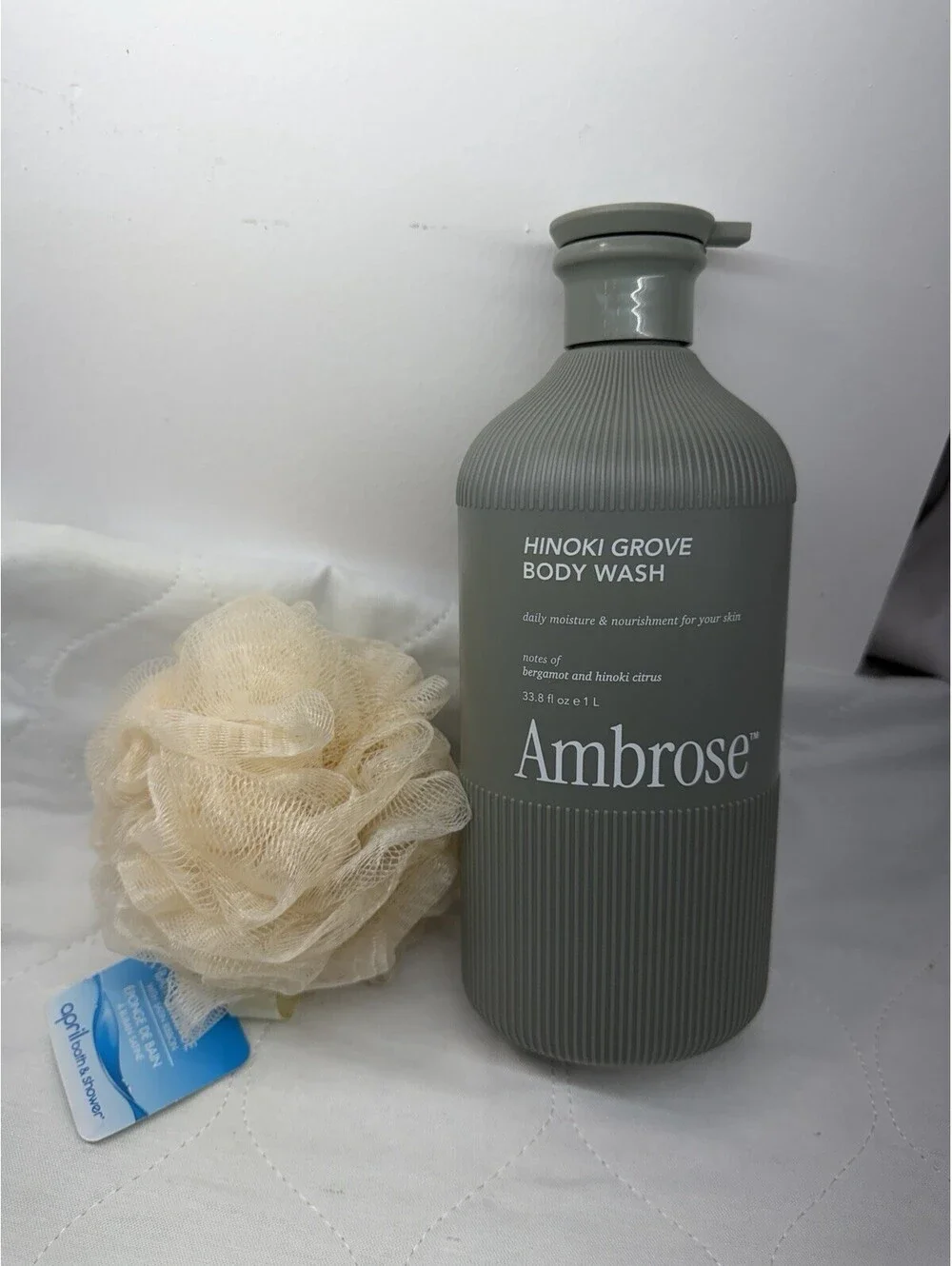 Ambrose Hinoki Citrus Bergamot Body Wash 33.8oz + Bonus Bath Sponge Spa Gel
